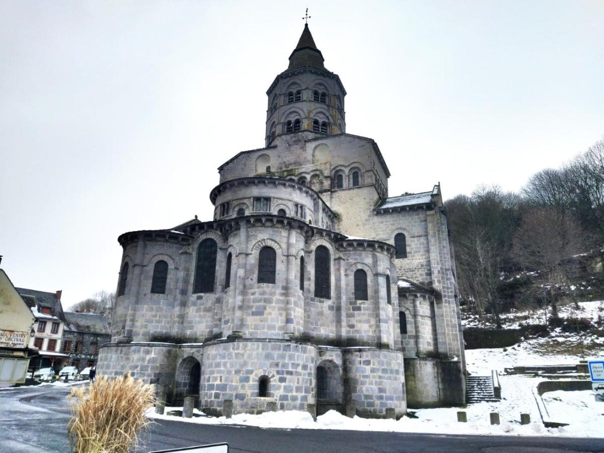 Hotel Restaurant Notre Dame Orcival Zewnętrze zdjęcie