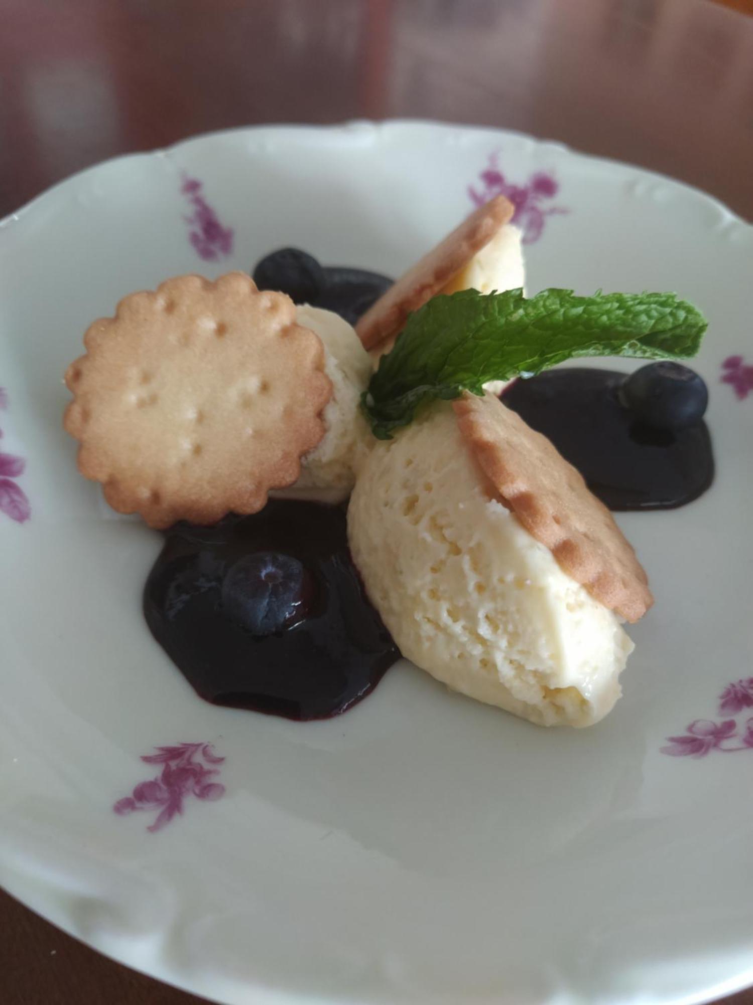 Hotel Restaurant Notre Dame Orcival Zewnętrze zdjęcie